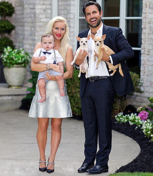 Kristen & Adam holding Leo, Fendi and Coco Kristen & Adam holding Leo, Fendi and Coco